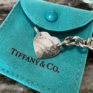 “Return to Tiffany” choker necklace